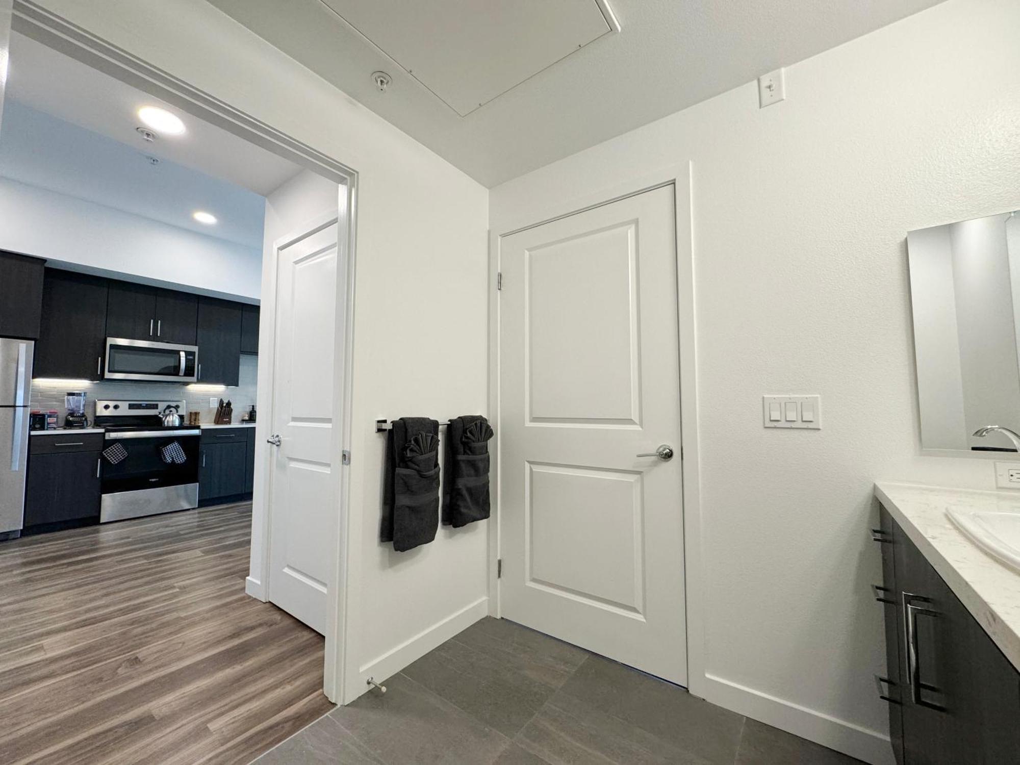Modern Hollywood Sunset View & Free Parking Appartement *